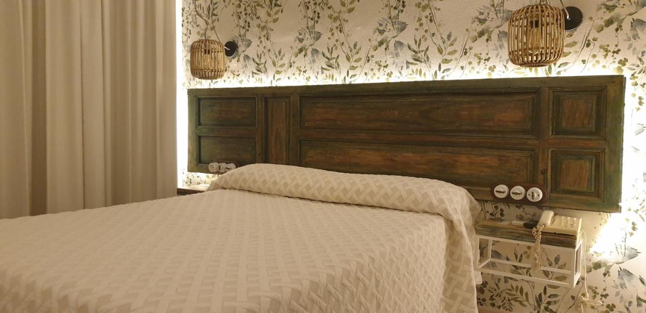 Hostal Macami Pedro Abad Ngoại thất bức ảnh