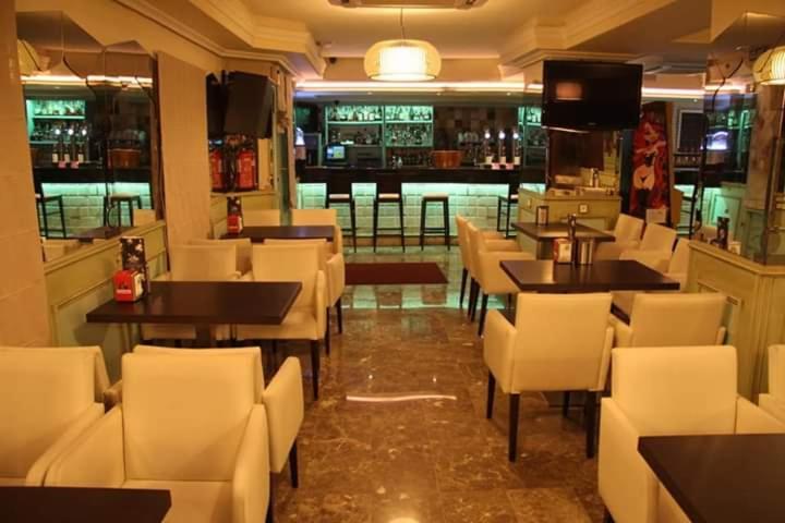 Hostal Macami Pedro Abad Ngoại thất bức ảnh